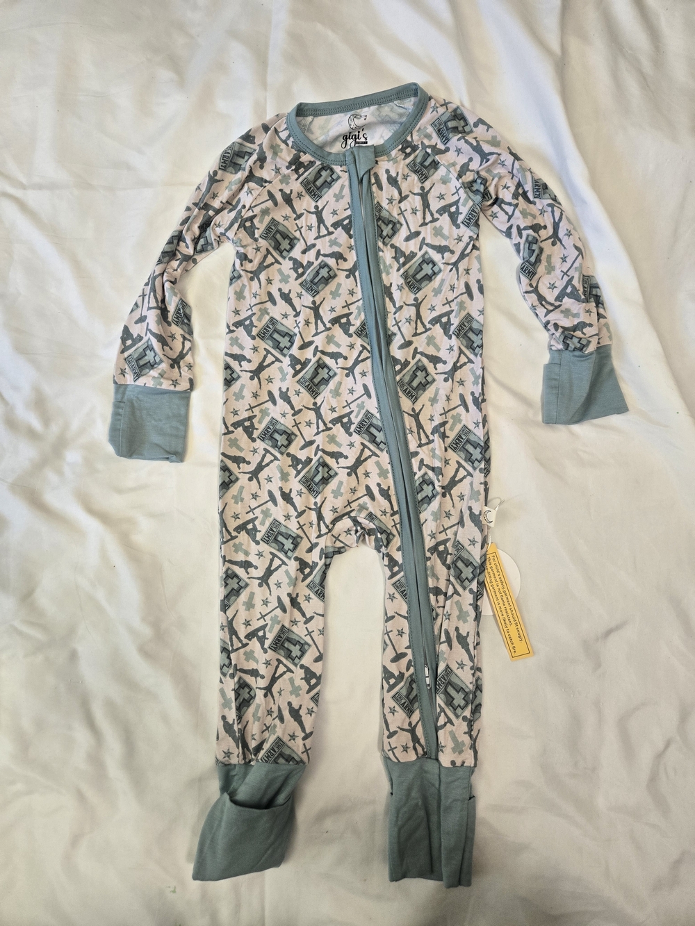 NWT Bamboo Zippie 18-24 Gigi's Closet